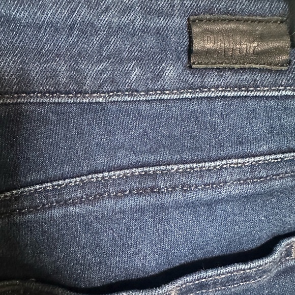 PAIGE Skyline Skinny Blue Jean Size 29 - Picture 6 of 7